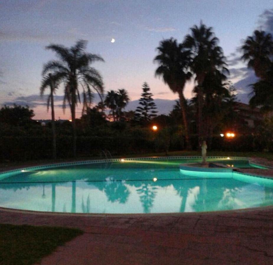 Cozy Apartment By The Sea Acireale Εξωτερικό φωτογραφία